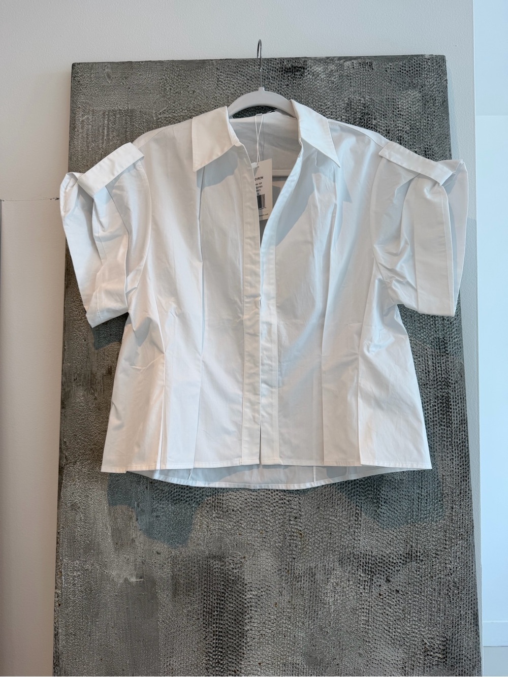 Hevron Opal Top NWT.